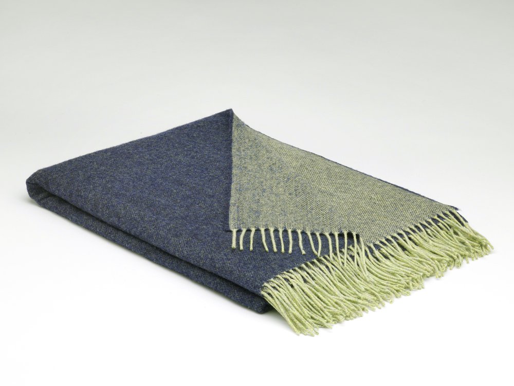 McNutt Of Donegal Navy Apple Reversible Supersoft Throw