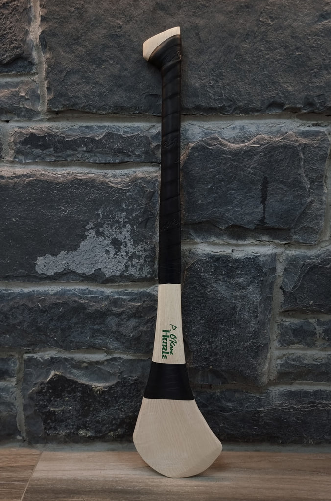 Pat O'Kane Hurls with Grip Size 32