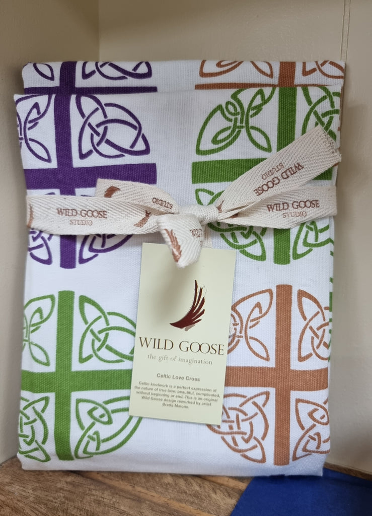 Wild Goose Studio Cotton Tea Towel Love Celtic Cross