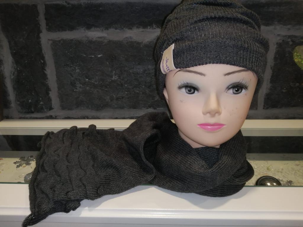 Shuttleknit Ireland Tuck Hat & Scarf Set in Tibet Tweed