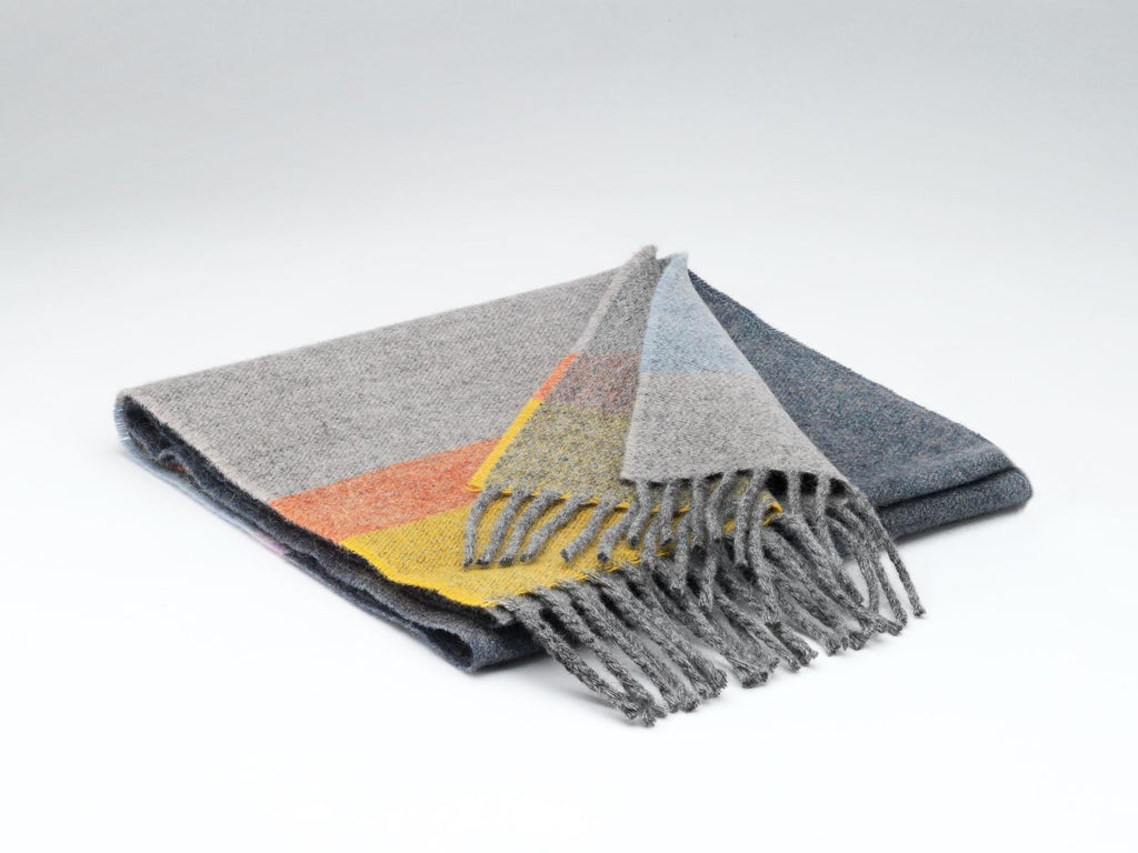 McNutt Of Donegal Grey Citrus Scarf